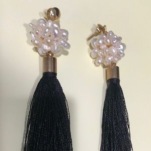 Pearl & Black tassel Earings